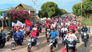 Militantes del PSUV y Gran Polo Patriótico del municipio Miranda celebran Triunfo de Nicolás Maduro en Venezuela