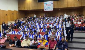 Inces Zulia egresa 208 Bachilleres Productivos