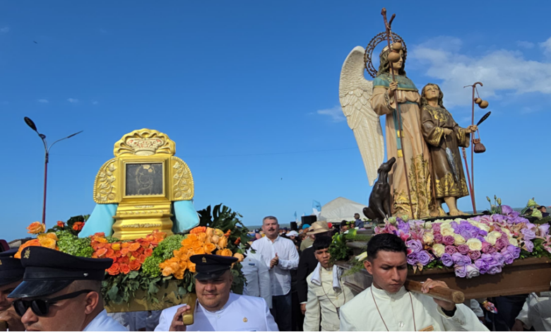 Zulia: Procesión lacustre de la Chinita inicia en Mara su recorrido