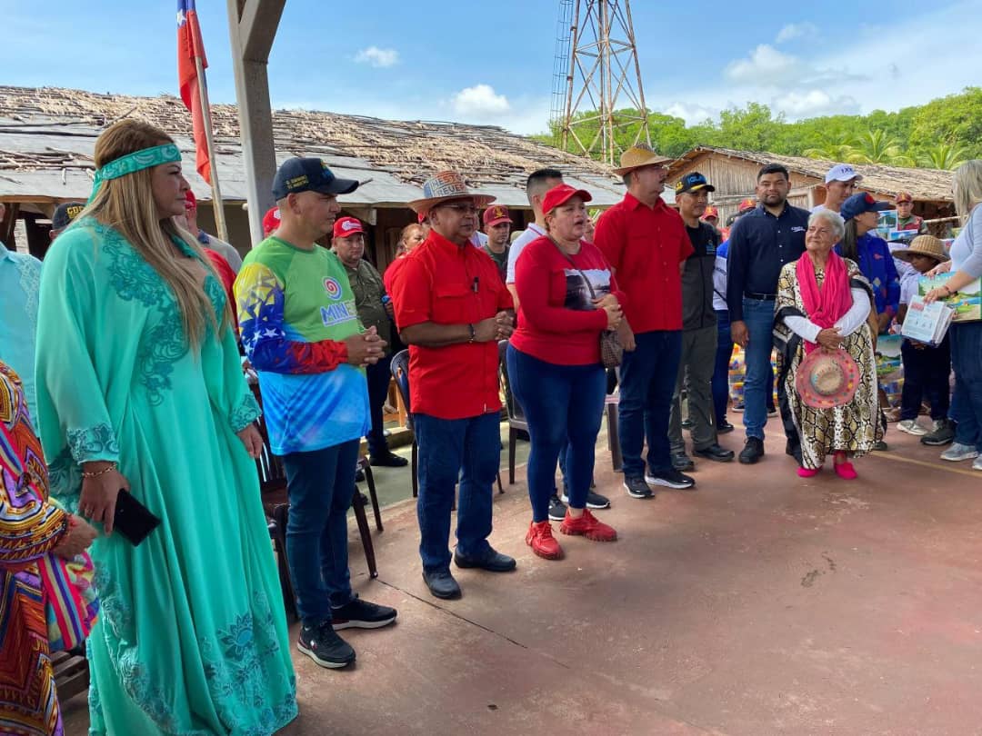 Jornada de Atención Integral Social se despliega en Sinamaica de la sub región Guajira