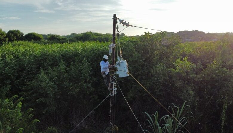 Corpoelec instala más de 100 transformadores en municipios del estado Zulia