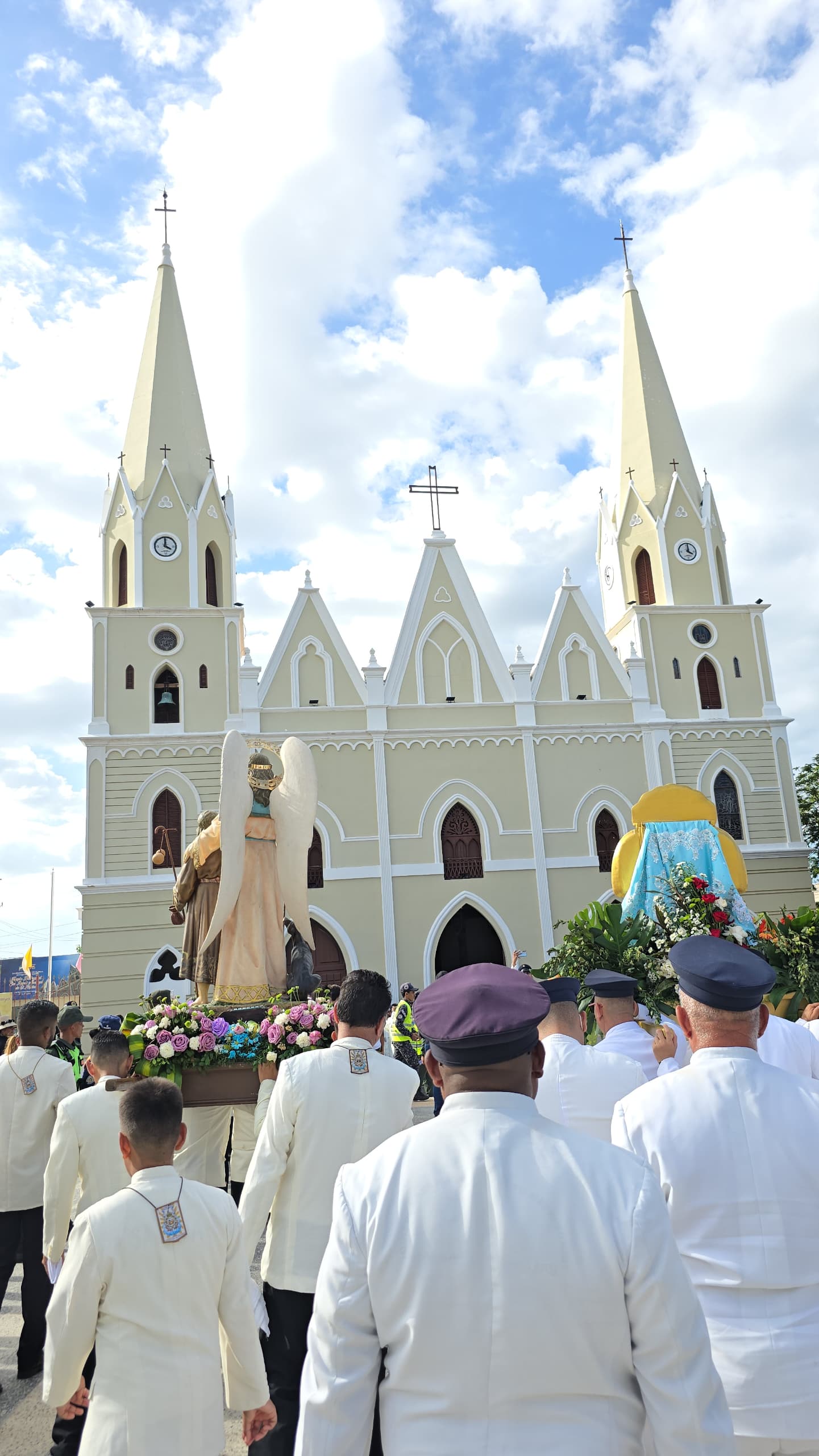 Zulia: Procesión lacustre de la Chinita inicia en Mara su recorrido