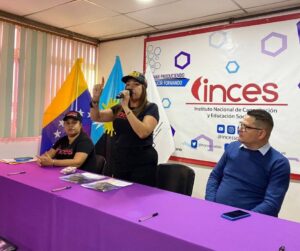 Trabajadores del Inces Zulia reciben titularidad y ascenso de cargo