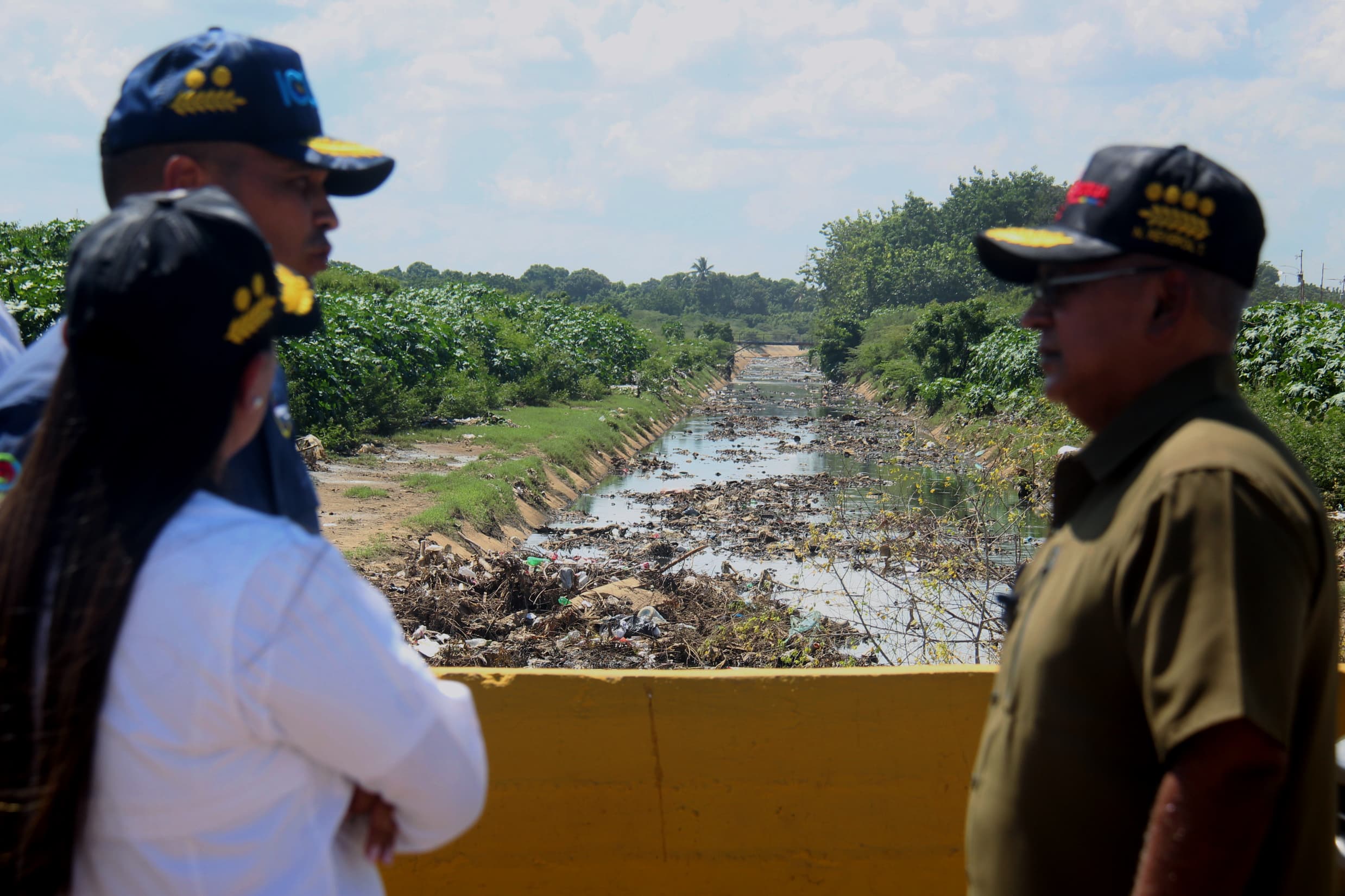 Inspeccionan trabajos de rehabilitación vial en Maracaibo