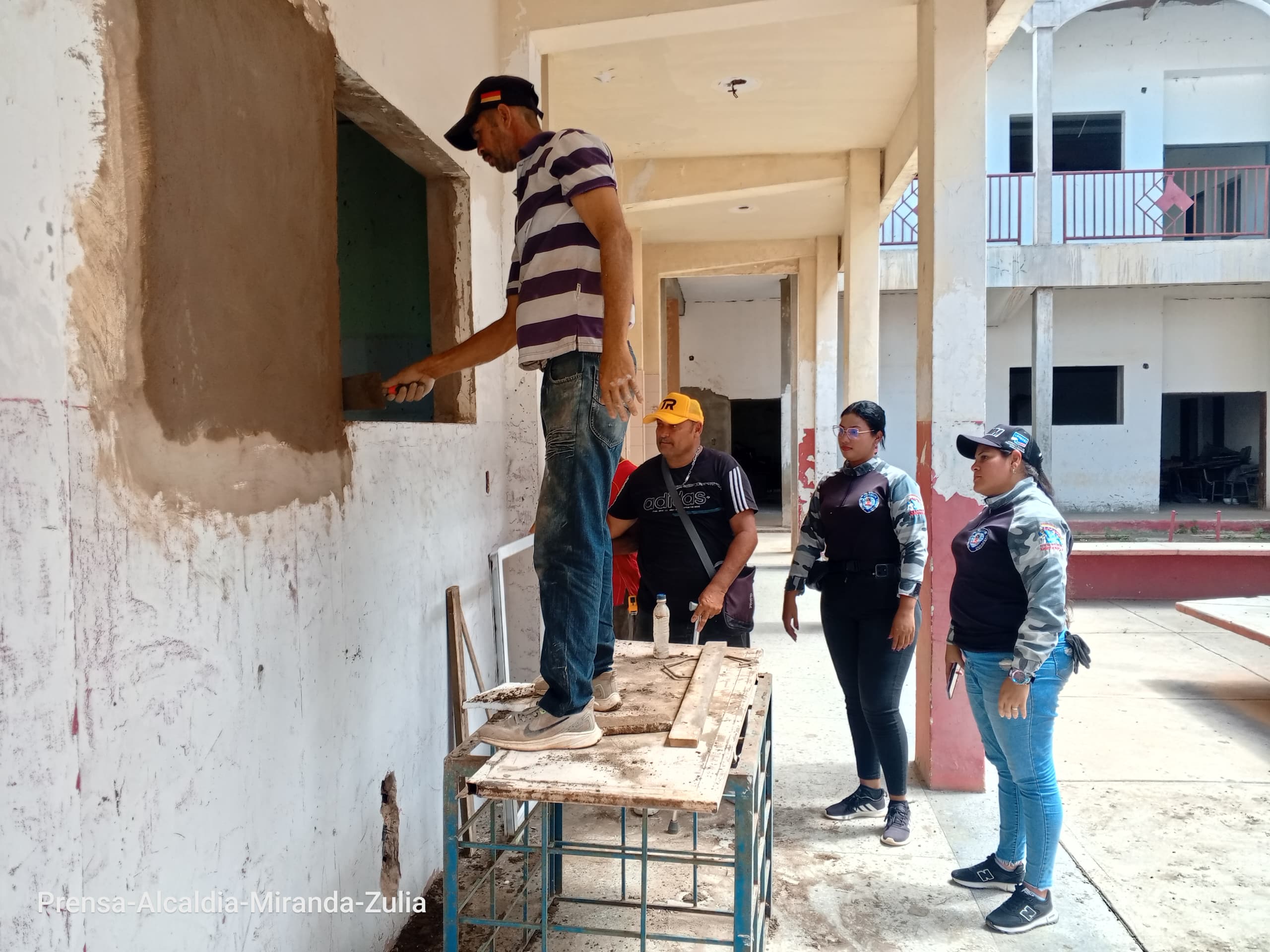 Avanzan trabajos de rehabilitación de la Unermb en Los Puertos de Altagracia