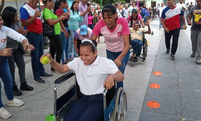 Con Actividades Recreativas Personas Con Discapacidad Celebraron Su D A En Paz Castillo Yvke