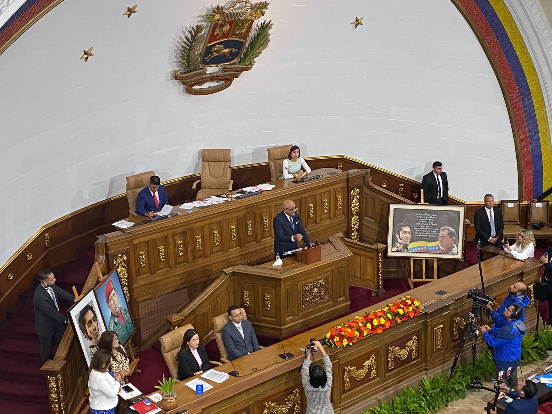 Jorge Rodr Guez Invit Al Presidente Nicol S Maduro Al Acto De Toma De