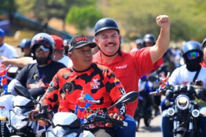 Caravana motorizada desbordó las calles de Maracaibo en respaldo al presidente Nicolás Maduro