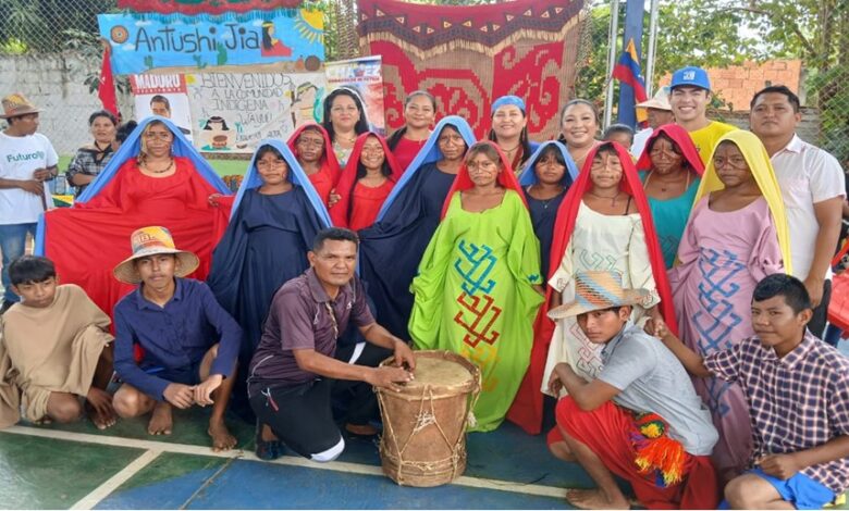 Niñas y niños indígenas celebraron su día con jornada de atención especial en Maracaibo