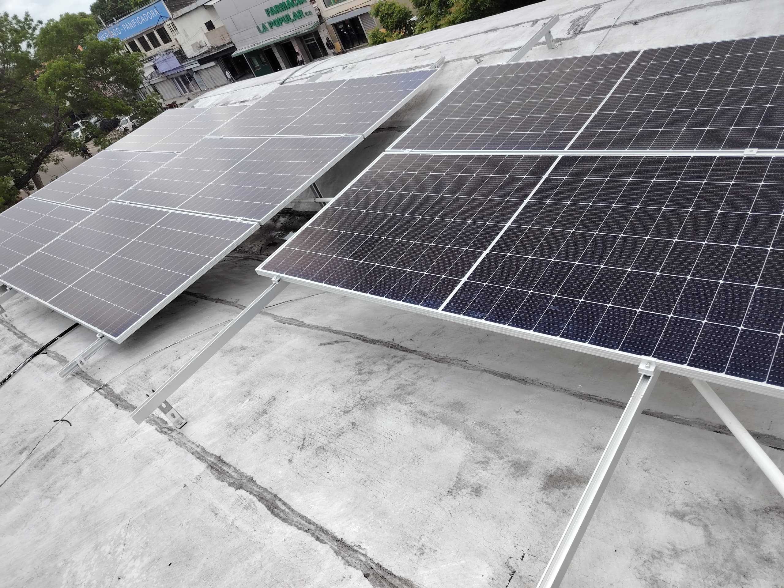 Zulia: La Villa del Rosario de Perijá se ilumina con energía solar