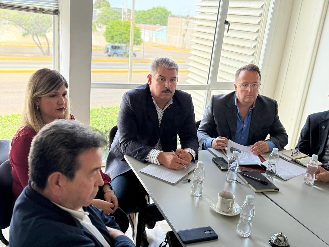 Candidato Luis Caldera presenta a Fedecámaras Zulia su plan de gobierno regional