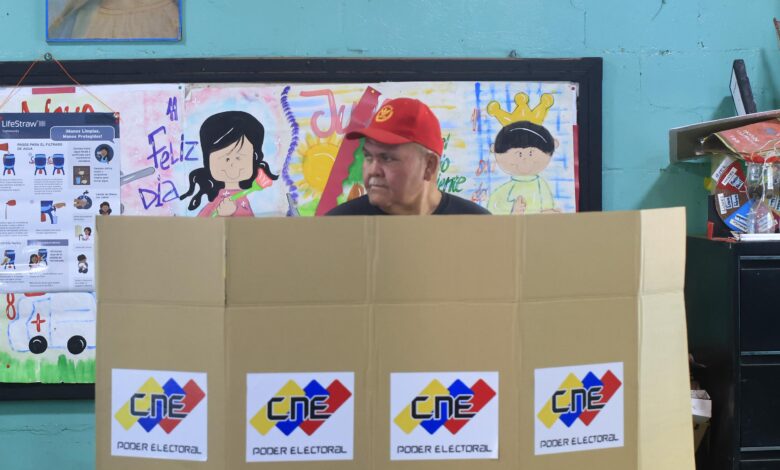 Zulianos acudieron masivamente a las 234 mesas de votación del Simulacro Electoral