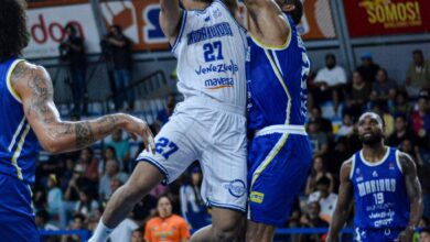 Trotamundos no regalaría nada para asegurar el primer lugar, y así fue. Hoy, el Expreso Azul concretó otra barrida frente a Marinos de Oriente .