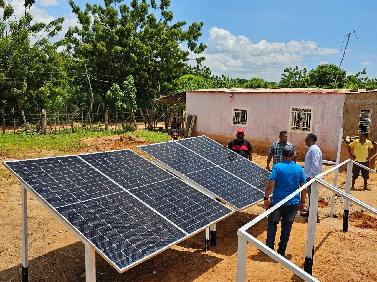 Activado pozo que generará agua con energía solar en el sector San Isidro en Maracaibo