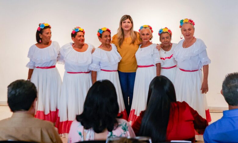 Zulia: Primera Dama Roselyn López de Caldera anuncia la creación de 21 casas de abuelo