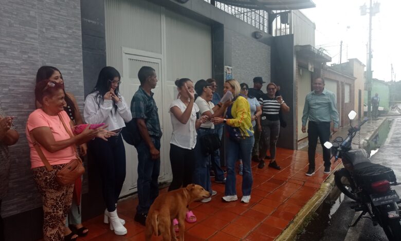 Con normalidad se desarrolló el domingo el proceso comicial en el estado Carabobo, donde los ciudadanos acudieron a centros electorales para escoger a alcaldes y concejales de 14 municipios