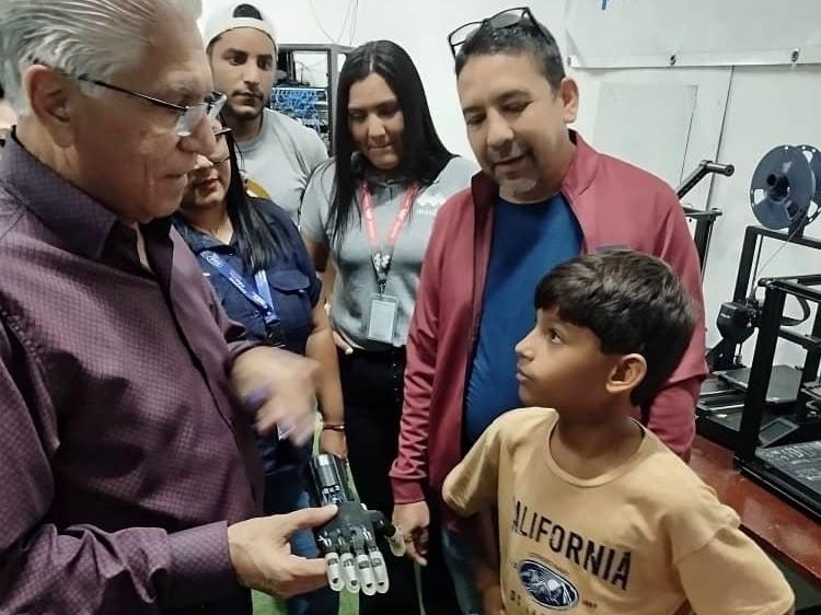 Gobierno del Zulia y Mincyt impulsan acciones conjuntas para fortalecer la robótica y la ciencia en la región