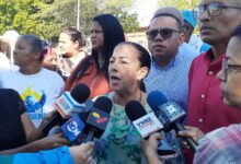 En Maracaibo los habitantes del barrio Mi Esperanza piden a la alcaldía que cumpla su trabajo de recoger la basura