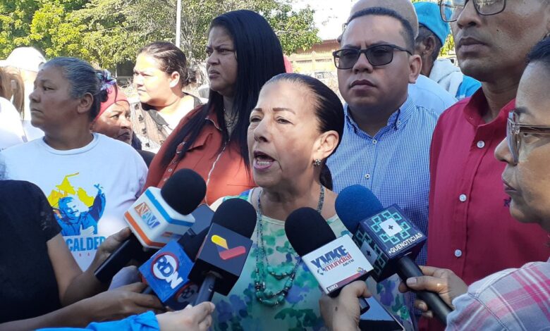 En Maracaibo los habitantes del barrio Mi Esperanza piden a la alcaldía que cumpla su trabajo de recoger la basura