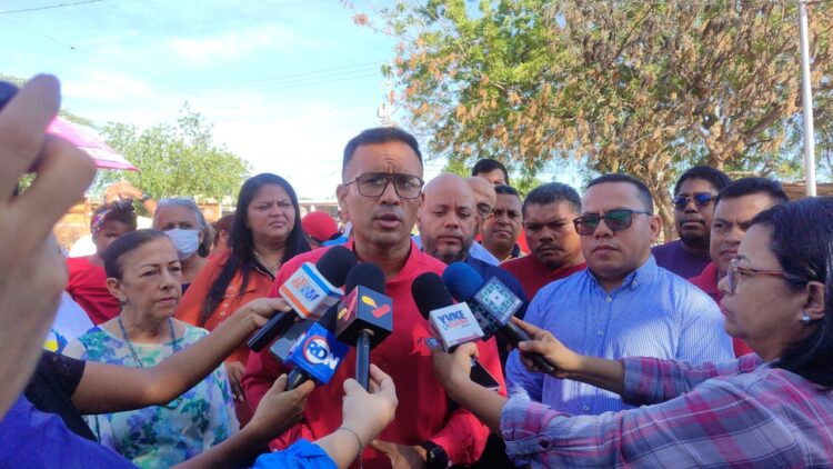 En Maracaibo los habitantes del barrio Mi Esperanza piden a la alcaldía que cumpla su trabajo de recoger la basura