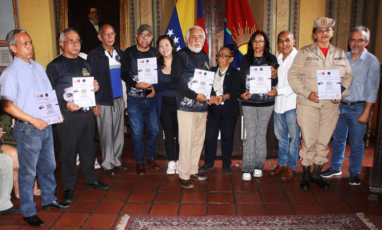 Se entregaron 127 títulos del diplomado Vida y Obra del Libertador Simón Bolívar en Carabobo.