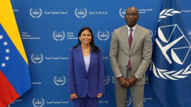 Vicepresidenta Delcy Rodríguez se reúne con fiscal adjunto de la CPI