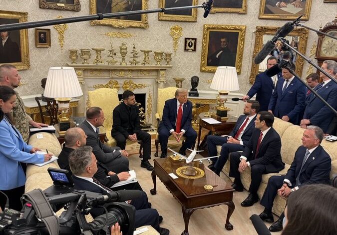 Presidente Trump recibe en la Casa Blanca a Zelenski para resolver conflicto con Rusia