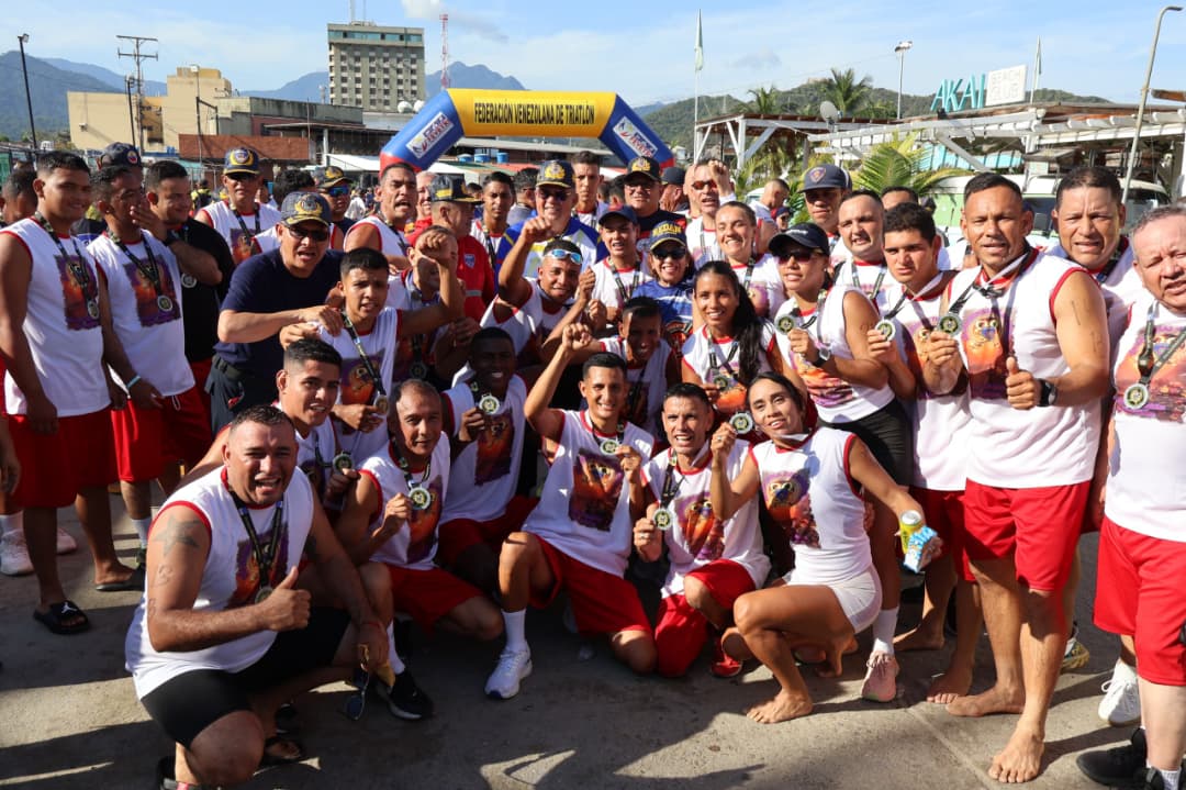 Tercera Edición del Acuatlón Bomberil, Puerto Cabello.
