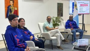 Sucre pionera en la formación de comunicadores con taller de LAUICOM