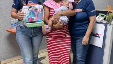 Fundación Para el Niño (Fundaniño), atendió a mujeres en periodo de gestación de varios partes de la región con la entrega de kits de bebé.