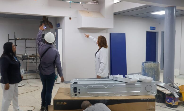 (Insalud), avanzó en los trabajos de remodelación en distintas áreas de la Ciudad Hospitalaria Enrique Tejera (CHET) de Valencia.