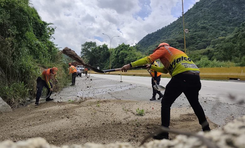 (Invialca), se mantiene en recorrido preventivo para garantizar la seguridad de los conductores de diferentes arterias viales de la región.