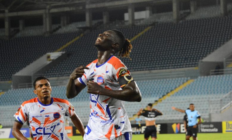 Academia Puerto Cabello derrota a Monagas y mantiene el paso perfecto en la final