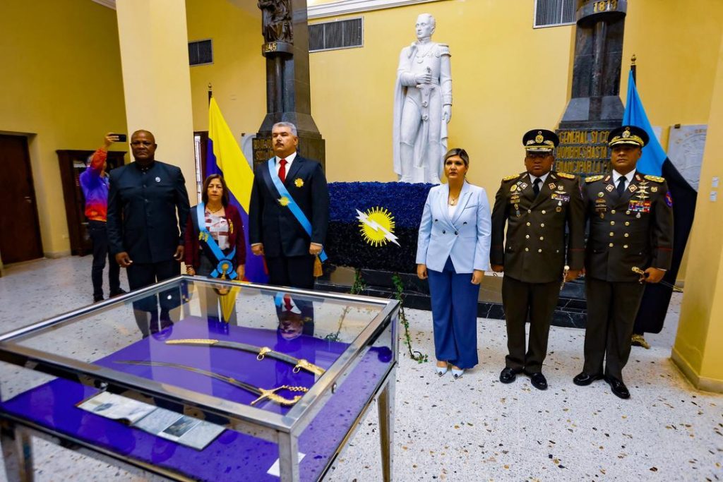 En el aniversario del Natalicio de Rafael Urdaneta renovamos el compromiso de la ética y la moral