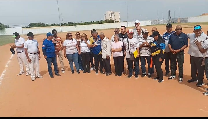 Celebrando el Día de Luis Aparicio Montiel