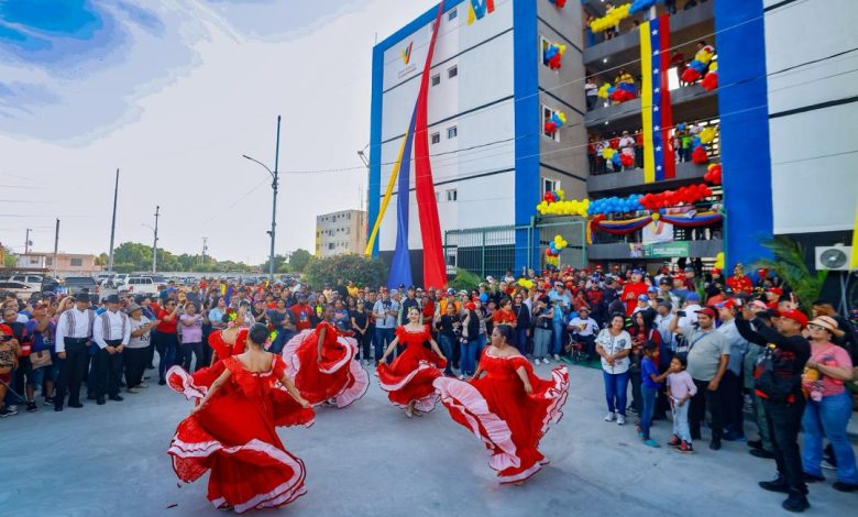 Gobierno Bolivariano entregó nuevas viviendas
