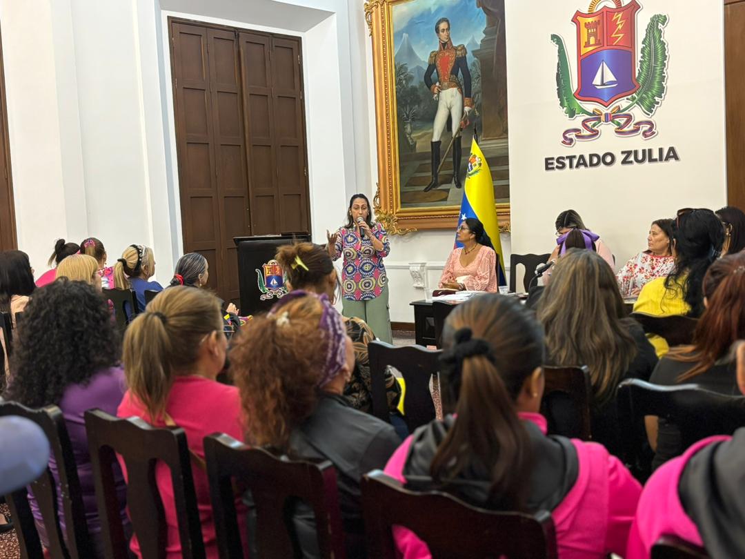 Zulia instala equipo promotor estadal de la Constituyente-capítulo Mujer