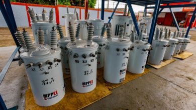 Maracaibo: Gobierno bolivariano instaló transformadores para fortalecer red eléctrica en varias comunidades