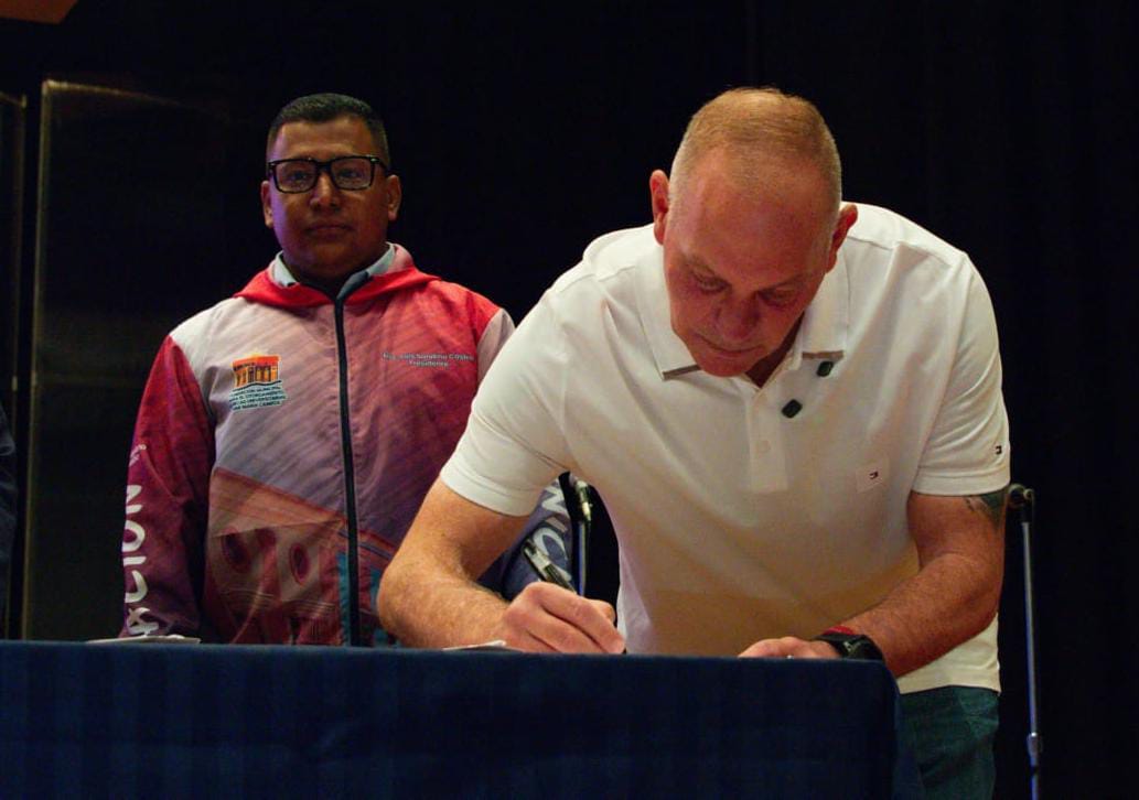 Reactivan becas "Ana María Campos" en alianza con las universidades del estado Zulia