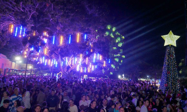 Gobierno de Carabobo acompañó encendido de Navidad y celebración de la Inmaculada Concepción en Montalbán