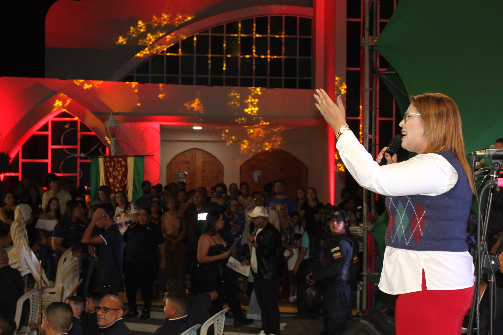 El municipio Santa Rita se ilumina con el encendido de luces 