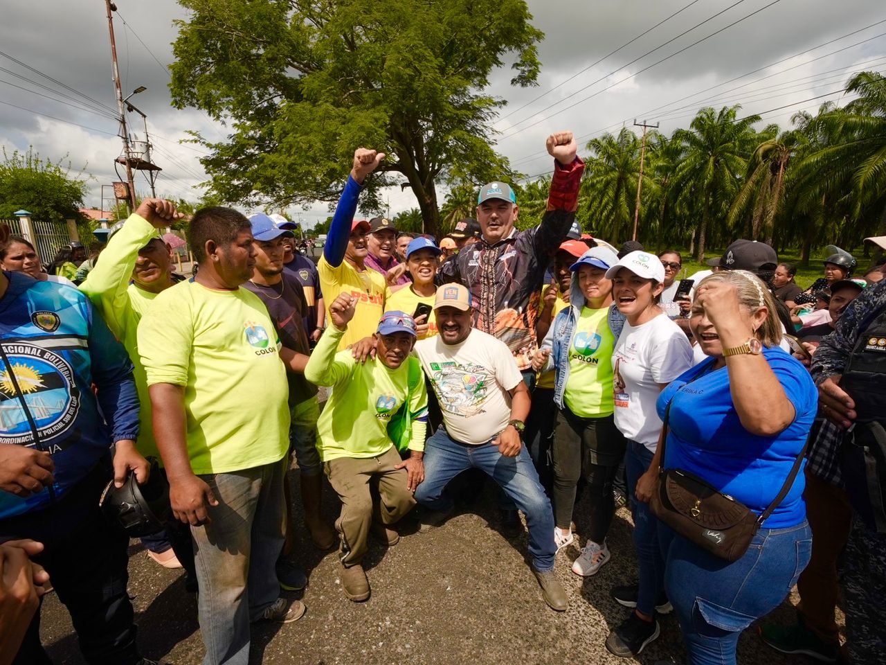 Asfaltado, alumbrado y transformadores para el Sur del Lago
