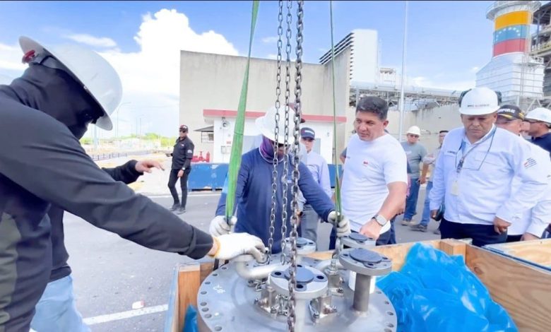Ministro Jorge Márquez verifica el progreso en la adecuación de plantas de generación para el Zulia