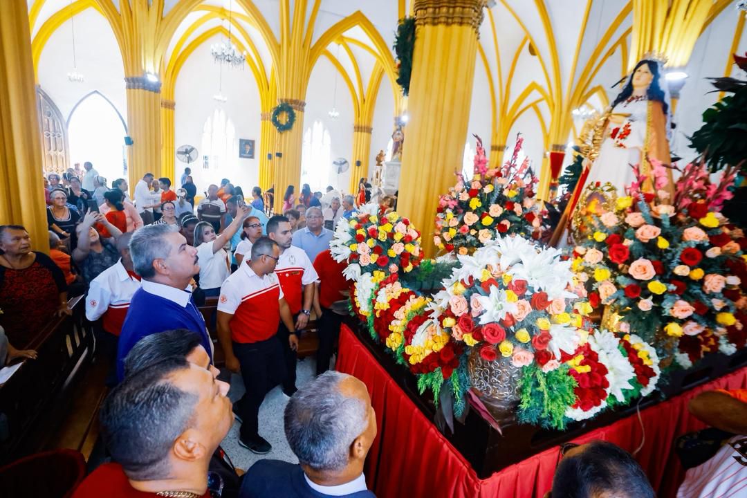 Eucaristía solemne se hizo en honor a Santa Lucía en Maracaibo
