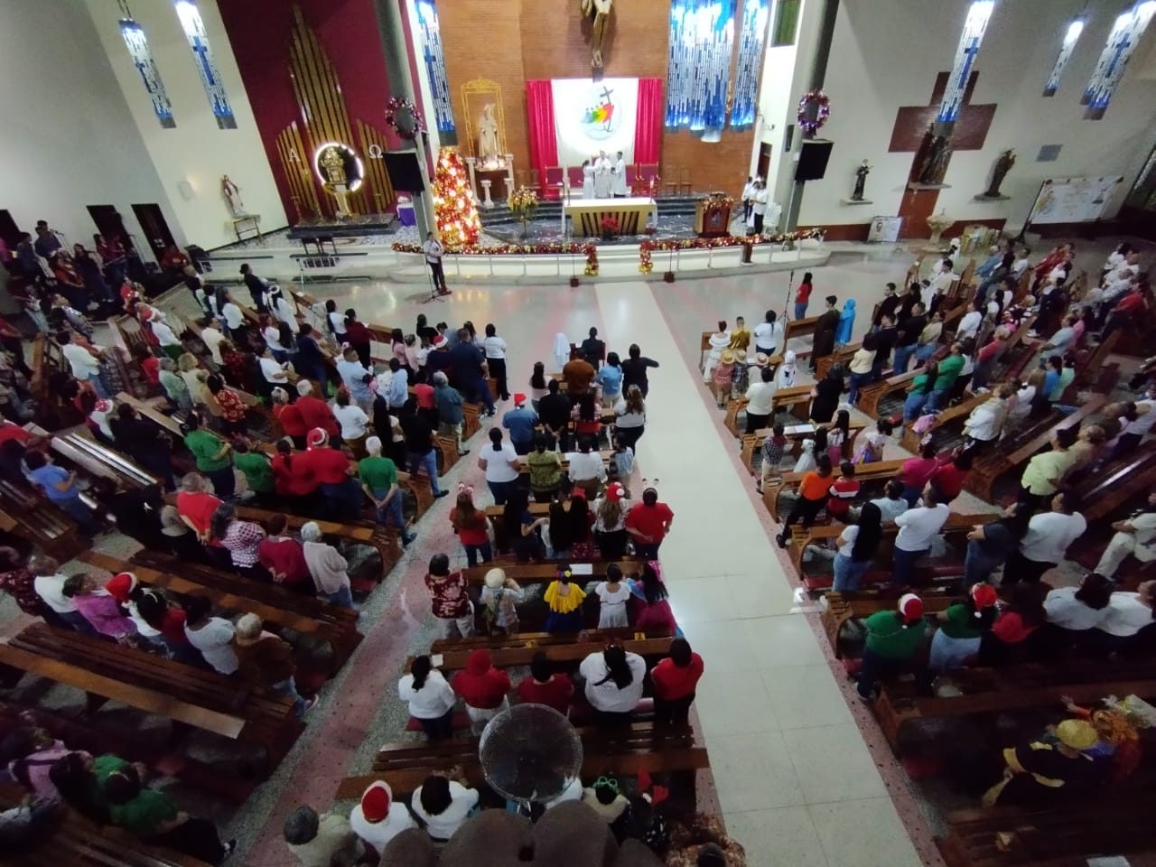 Parroquia San Alfonso inicia sus Misas de Aguinaldo con devoción y agenda comunitaria en Maracaibo
