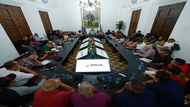 Gobernador Luis Caldera crea comisiones para garantizar operatividad de áreas prioritarias para la atención del pueblo