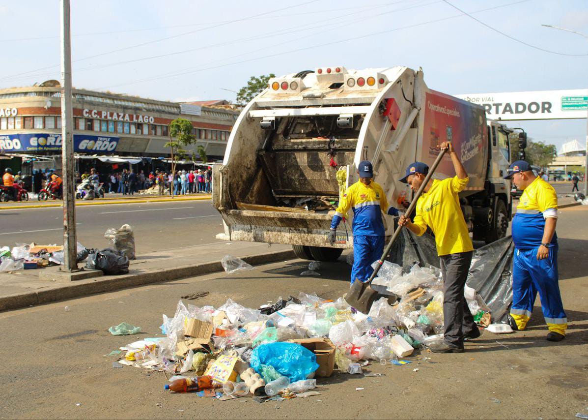 Más de 3 mil toneladas de desechos sólidos se recolectaron en jornada de saneamiento en el centro de Maracaibo