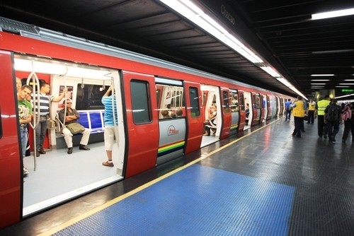Metro de Caracas 2_phixr
