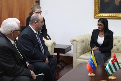 021715DPadjasia04web