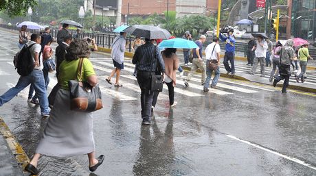 Lluvia-Caracas-Jose-Pacheco_NACIMA20130527_0004_19
